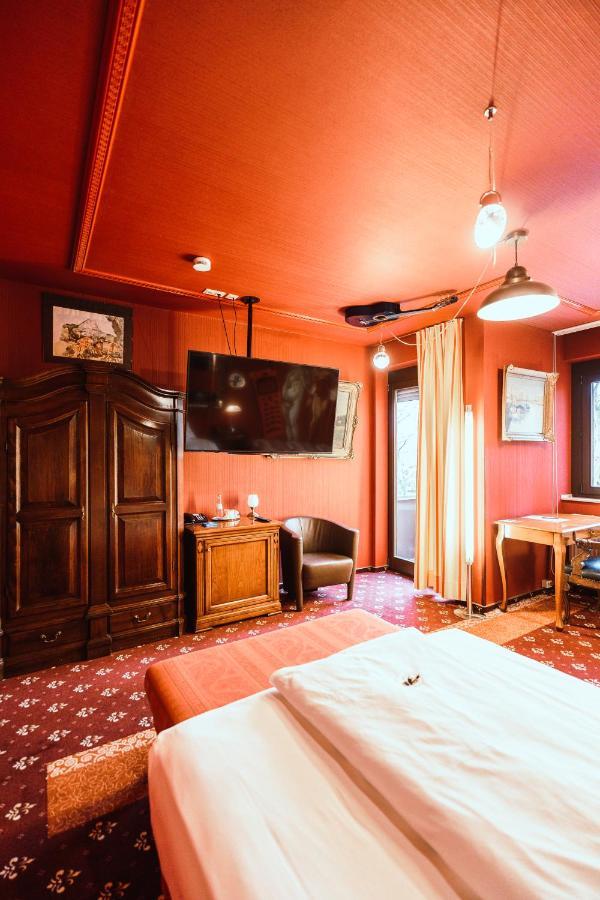 Design Hotel Ойскирхен Экстерьер фото