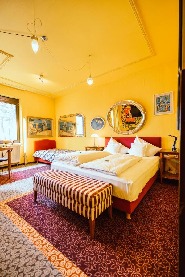 Design Hotel Ойскирхен Экстерьер фото