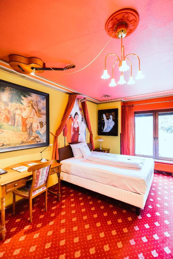 Design Hotel Ойскирхен Экстерьер фото