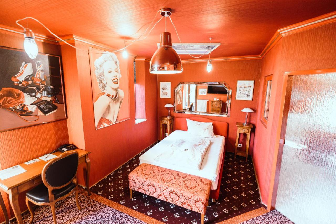 Design Hotel Ойскирхен Экстерьер фото